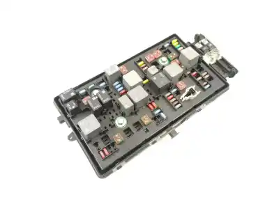 Автозапчасти б/у блок реле/предохранителей за chevrolet orlando (j309) 2.0 d ссылки oem iam 96982040