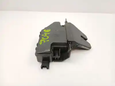 Автозапчастина б/у замок багажника / ворот для bmw 1 (e87) 118 d посилання на oem iam 7840617  