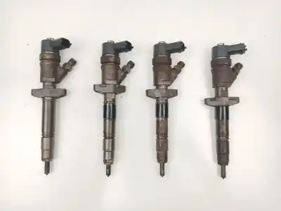 Second-hand car spare part injector for nissan interstar autobús (x70) dci 100 oem iam references 8200484403  0445110265