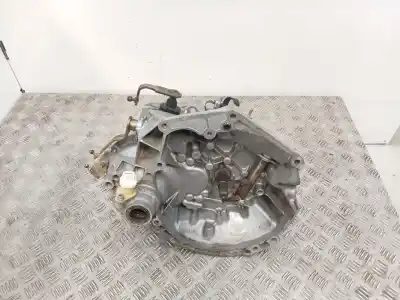 Tweedehands auto-onderdeel VERSNELLINGSBAK voor CITROEN SAXO (S0, S1) 1.4 VTS OEM IAM-referenties 20CF11  