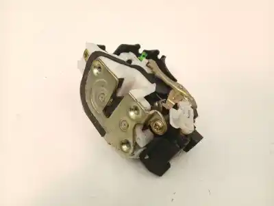 Tweedehands auto-onderdeel ACHTER LINKS DEURSLOT voor MITSUBISHI GRANDIS (NA_W) 2.0 DI-D (NA8W) OEM IAM-referenties MN167699  