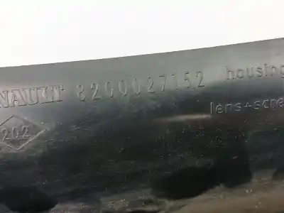 Автозапчастина б/у правий ліхтар для renault espace iv (jk0/1_) 1.9 dci (jk0u) посилання на oem iam 8200027152  