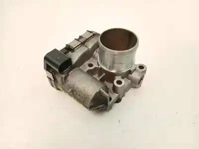 Pièce détachée automobile d'occasion BOITIER DE PAPILLON pour RENAULT KOLEOS I (HY_) 2.0 DCI 4X4 (HY0K) Références OEM IAM 8200330810  