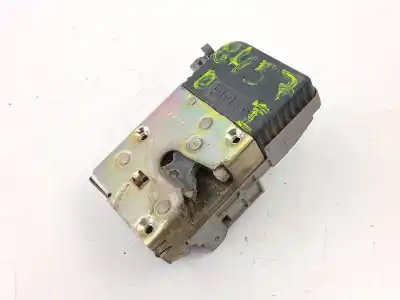 Second-hand car spare part LEFT FRONT DOOR LOCK for PEUGEOT 306 FASTBACK (7A, 7C, N3, N5) 1.9 DT OEM IAM references 9135H3  