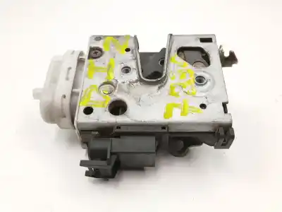 Автозапчасти б/у замок левой передней двери за audi a4 avant ссылки oem iam 8d1837015a  