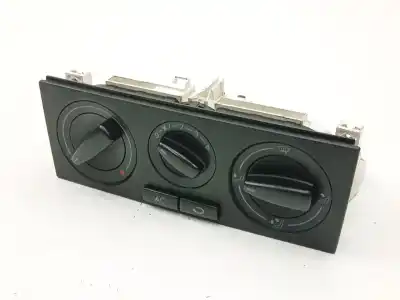 Pièce détachée automobile d'occasion COMMANDE DE CHAUFFAGE / CLIMATISATION pour VOLKSWAGEN POLO (6N2) 1.4 TDI Références OEM IAM 1J0820045F  