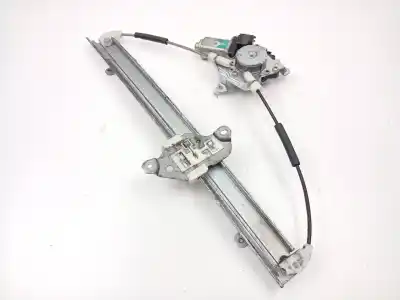 Piesă de schimb auto la mâna a doua MECANISM ACȚIONARE GEAM FAȚÃ DREAPTA pentru NISSAN X-TRAIL I (T30) 2.2 DI 4X4 Referințe OEM IAM 807208H300  