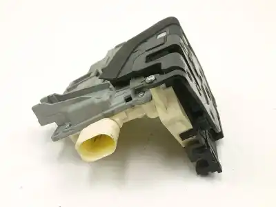 Second-hand car spare part front right door lock for audi q7 (4lb) 3.0 tdi quattro oem iam references 3c1837016a  