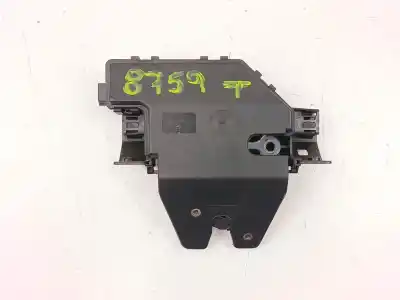 Second-hand car spare part trunk lock for bmw 3 (e46) 316 i oem iam references 8196401  