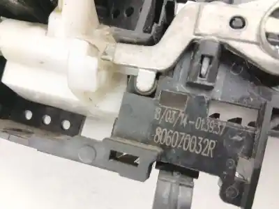 Автозапчасти б/у задняя левая наружная ручка за renault scénic iii (jz0/1_) 1.5 dci ссылки oem iam 806070032r   Автозапчасти б/у задняя левая наружная ручка за renault scénic iii (jz0/1_) 1.5 dci ссылки oem iam 806070032r