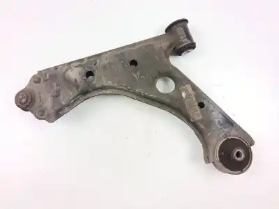 Pezzo di ricambio per auto di seconda mano braccio sospensione inferiore anteriore destro per opel corsa d selective riferimenti oem iam 55703231  