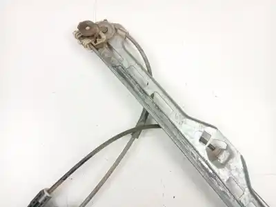 Second-hand car spare part passenger side right window regulator for peugeot 306 fastback (7a, 7c, n3, n5) 1.9 d oem iam references 9222k7  