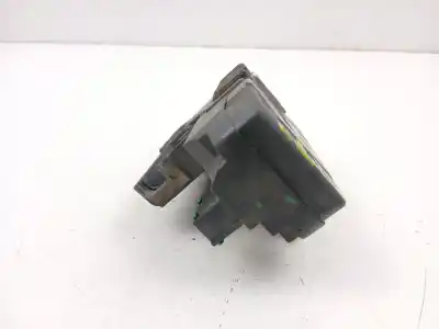 Second-hand car spare part left front door lock for opel corsa c (x01) 1.3 cdti (f08, f68) oem iam references 13154791  