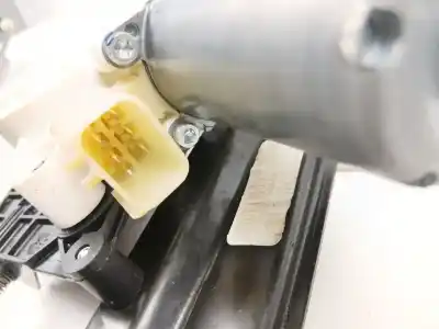 Second-hand car spare part driver left window regulator for chrysler sebring (js) 2.0 crd oem iam references 68020563aa  