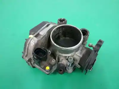 Peça sobressalente para automóvel em segunda mão borboleta de admissão por audi a4 berlina (b5) 1.8 referências oem iam 058133063h