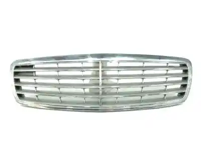 Second-hand car spare part FRONT GRILLE for MERCEDES-BENZ CLASE E (W211) BERLINA  OEM IAM references A2118800383  