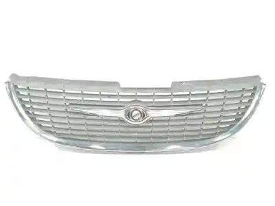 Peça sobressalente para automóvel em segunda mão grelha frontal por chrysler voyager (rg) 2.4 se referências oem iam 4857522aa