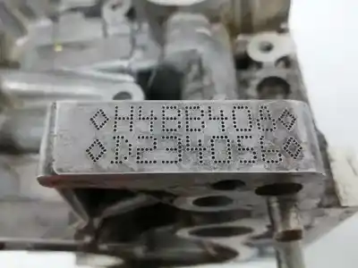 Автозапчастина б/у блокувати для renault captur i (j5_, h5_) 0.9 tce 90 посилання на oem iam 110116559r  