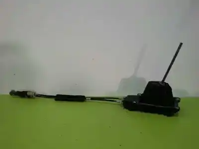 Second-hand car spare part gear lever for renault clio iii luxe privilege oem iam references 8200556912