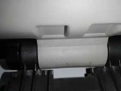 Peça sobressalente para automóvel em segunda mão apoio de braço consola central por ford focus berlina (cap) 1.6 tdci cat referências oem iam 4m5xa044k89abw  