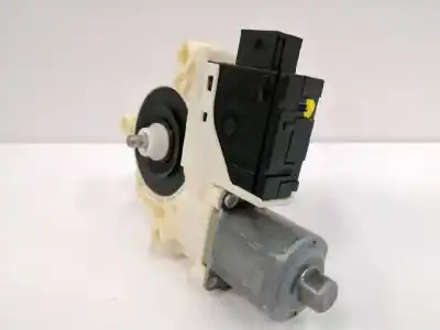 Second-hand car spare part right front window motor for jeep renegade suv (bu, b1, bv) 1.6 crd oem iam references 0130822664 c37723104 c44131103