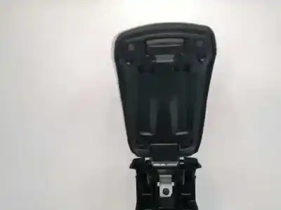 Pezzo di ricambio per auto di seconda mano bracciolo centrale per citroen c4 cactus 1.5 bluehdi 100 riferimenti oem iam   