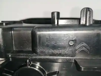 Pezzo di ricambio per auto di seconda mano bracciolo centrale per citroen c4 cactus 1.5 bluehdi 100 riferimenti oem iam   