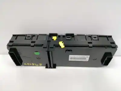 Pièce détachée automobile d'occasion commande de climatisation / chauffage pour renault scenic iii 1.6 dci diesel fap références oem iam 275102769r  