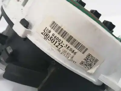 Second-hand car spare part dashboard for kia sorento i (jc) 2.5 crdi oem iam references 940033e086   Second-hand car spare part dashboard for kia sorento i (jc) 2.5 crdi oem iam references 940033e086