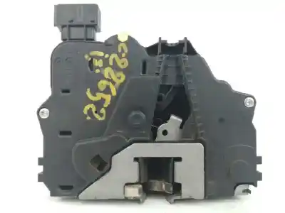 Peça sobressalente para automóvel em segunda mão fechadura da porta dianteira esquerda por opel corsa d (s07) 1.2 (l08 l68) referências oem iam 13258271  