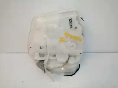 Pièce détachée automobile d'occasion serrure de porte arrière gauche pour mazda 3 lim. () style références oem iam 8c20b0230