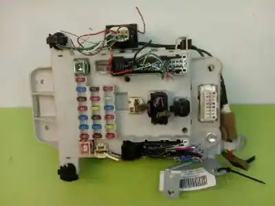 Peça sobressalente para automóvel em segunda mão caixa de fusíveis e relés por toyota rav 4 ii (_a2_) 1.8 (zca25_, zca26_) referências oem iam 0691