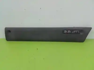 Peça sobressalente para automóvel em segunda mão moldagem por renault master desde ´´98 base caja cerrada l1h1 rs 3078 referências oem iam 7701692581