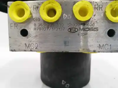 Pezzo di ricambio per auto di seconda mano abs per kia cee´d 1.6 crdi cat riferimenti oem iam 589201h600  0265235330