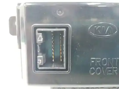 Second-hand car spare part multifunction display for kia cee´d 1.6 crdi cat oem iam references 957101h400  