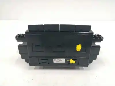 Second-hand car spare part multifunction display for kia cee´d 1.6 crdi cat oem iam references 957101h400  