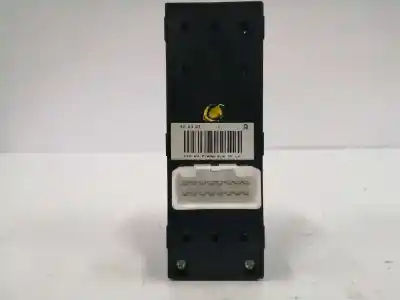 Second-hand car spare part left front power window switch for kia cee´d 1.6 crdi cat oem iam references 369490  