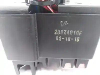 Second-hand car spare part fuse box unit for opel corsa d (s07) 1.4 (l08 l68) oem iam references 2b0z4010f  