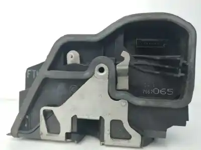 Second-hand car spare part LEFT FRONT DOOR LOCK for BMW SERIE 5 BERLINA (E60)  OEM IAM references 7167065  