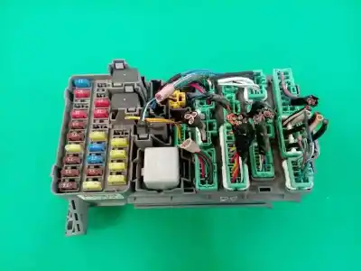 Peça sobressalente para automóvel em segunda mão caixa de fusíveis e relés por honda cr-v (rd8) 2.0 vtec cat referências oem iam s9aw12000