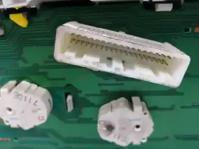 Peça sobressalente para automóvel em segunda mão quadrante por nissan note (e11, ne11) 1.5 dci referências oem iam 9u55c  