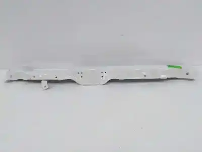 Peça sobressalente para automóvel em segunda mão reforço travessa superior por hyundai h350 furgoneta 2.5 crdi referências oem iam 