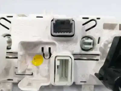 Автозапчастина б/у контроль опалення / кондиціонації для renault captur i (j5_, h5_) 0.9 tce 90 посилання на oem iam 272704701r  