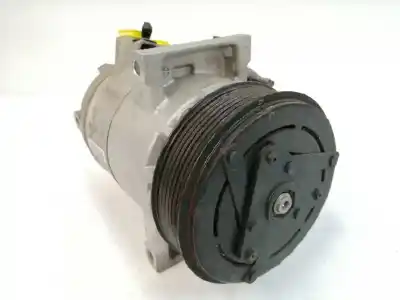 Pezzo di ricambio per auto di seconda mano compressore aria condizionata per renault captur i (j5_, h5_) 0.9 tce 90 riferimenti oem iam 926000734r  t72634bc
