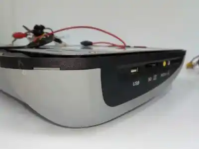 Recambio de automóvil de segunda mano de sistema dvd para ssangyong rodius ii 2.0 xdi referencias oem iam   