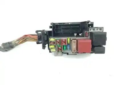 Peça sobressalente para automóvel em segunda mão caixa de fusíveis e relés por opel corsa d opc referências oem iam 