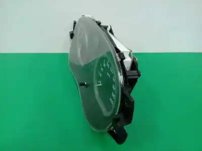 Peça sobressalente para automóvel em segunda mão quadrante por dacia logan laureate referências oem iam 8200752820  281205157