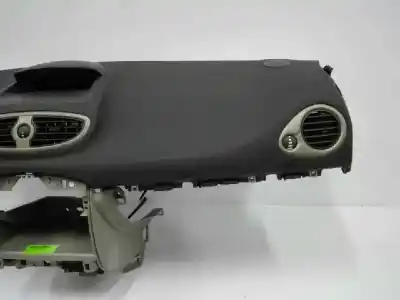 Pièce détachée automobile d'occasion tableau de bord pour renault clio iii luxe privilege références oem iam   