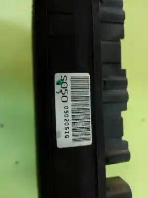 Second-hand car spare part electronic module for lexus rx 400h oem iam references 8272148070  