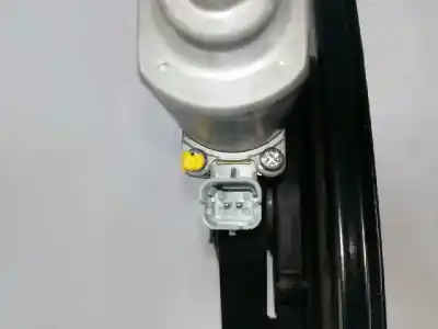 Second-hand car spare part passenger side right window regulator for nissan pulsar fastback (c13) 1.2 dig-t oem iam references 807003zl0b  c22008100